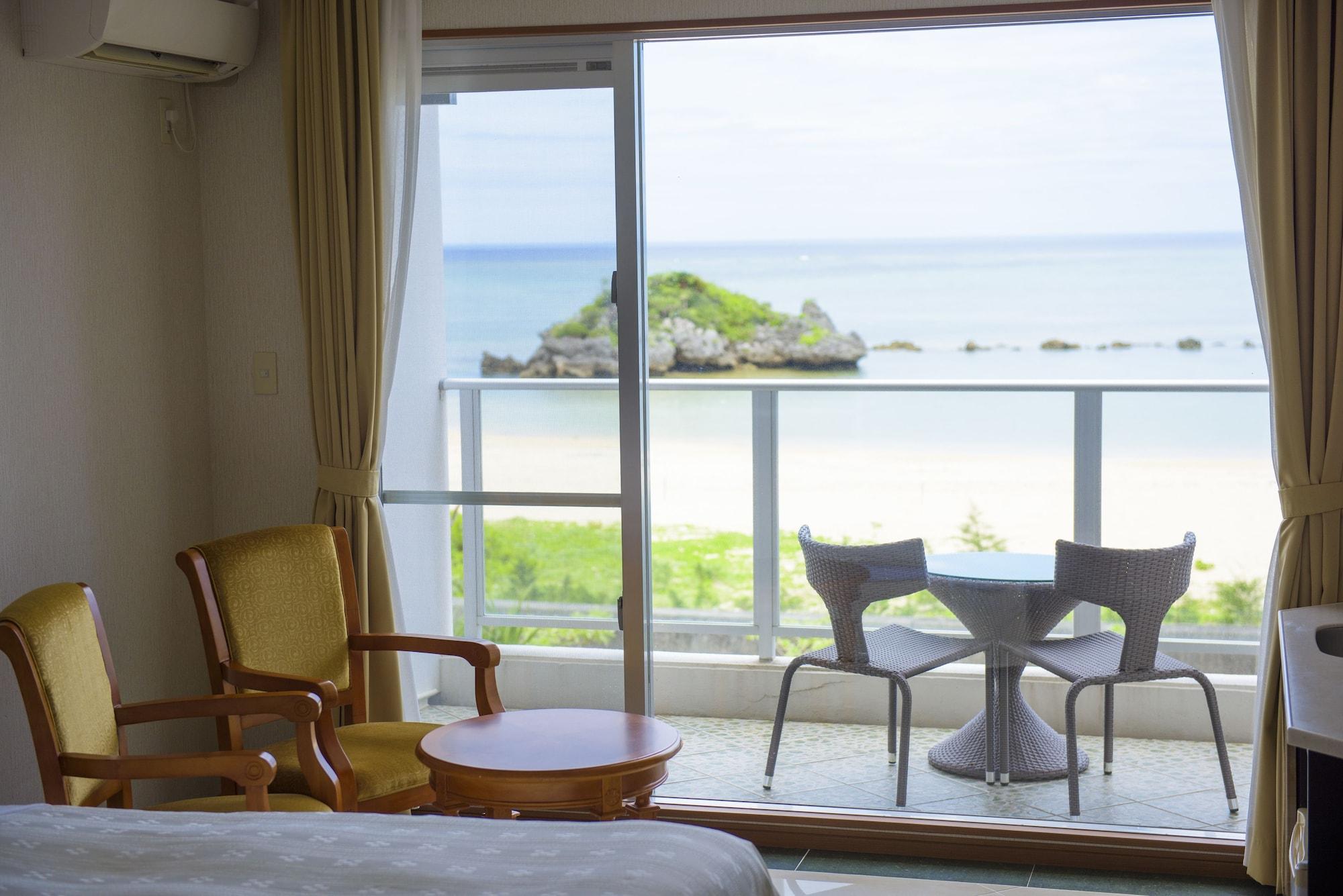 Best Western Okinawa Onna Beach Exterior foto