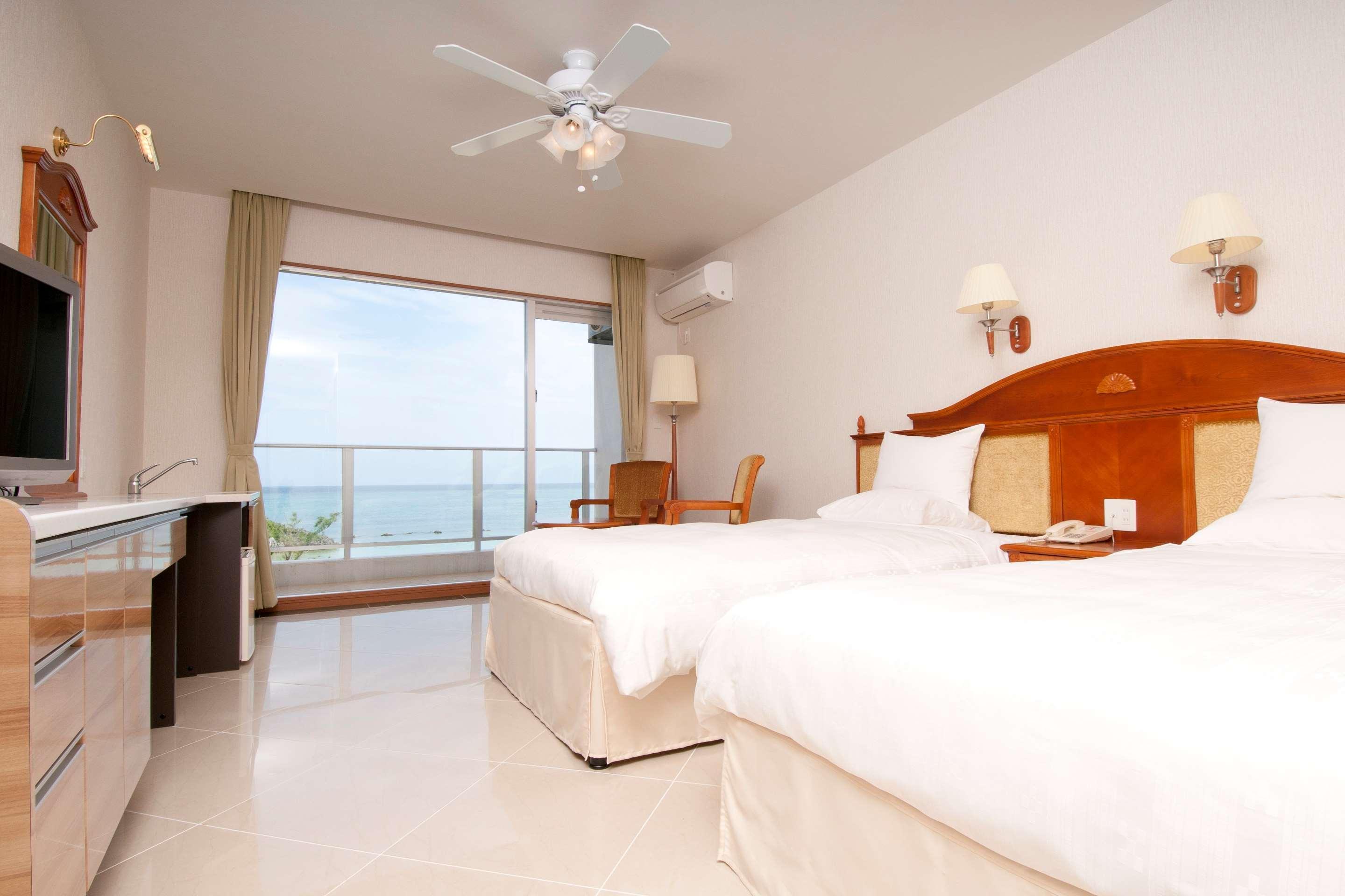 Best Western Okinawa Onna Beach Exterior foto