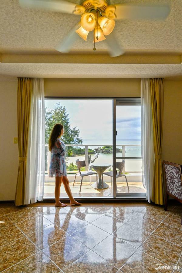 Best Western Okinawa Onna Beach Exterior foto
